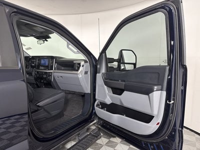 2025 Ford Super Duty F-350 SRW XL