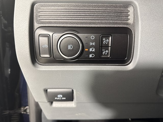 2025 Ford Super Duty F-350 SRW XL