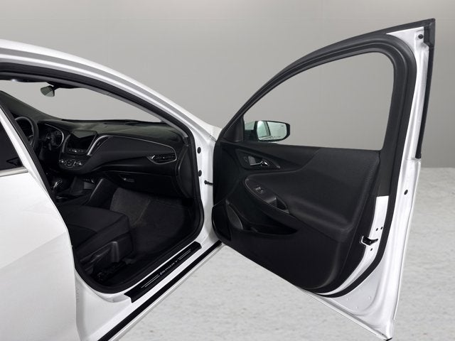 2025 Chevrolet Malibu LS