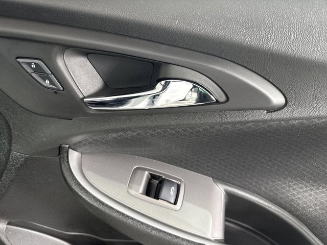 2025 Chevrolet Malibu LS