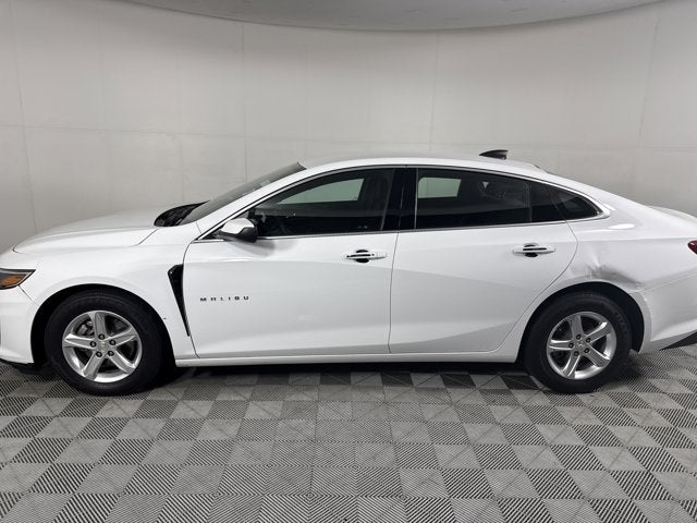 2025 Chevrolet Malibu LS