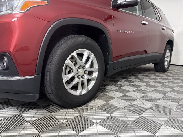 2020 Chevrolet Traverse LT Leather