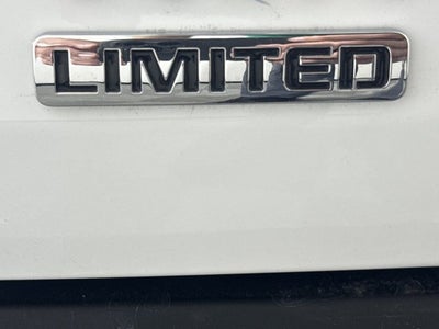 2024 Chevrolet Traverse Limited Premier