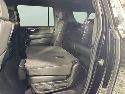 2025 Chevrolet Suburban LT