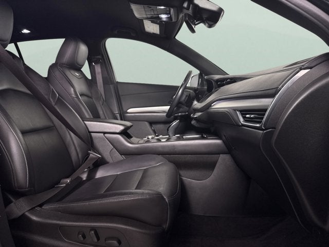 2023 Cadillac XT4 FWD Premium Luxury