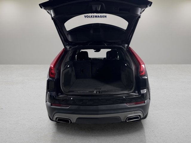 2023 Cadillac XT4 FWD Premium Luxury