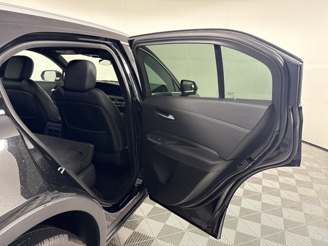 2025 Cadillac XT4 FWD Premium Luxury