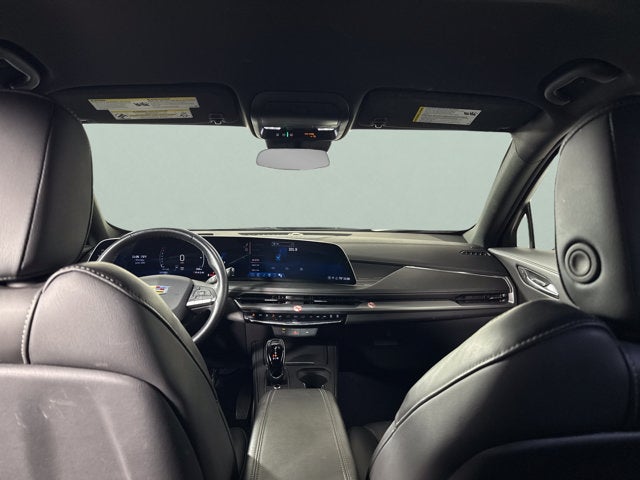 2025 Cadillac XT4 FWD Premium Luxury