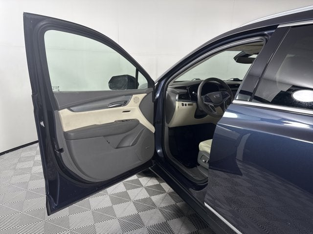 2018 Cadillac XT5 Premium Luxury FWD