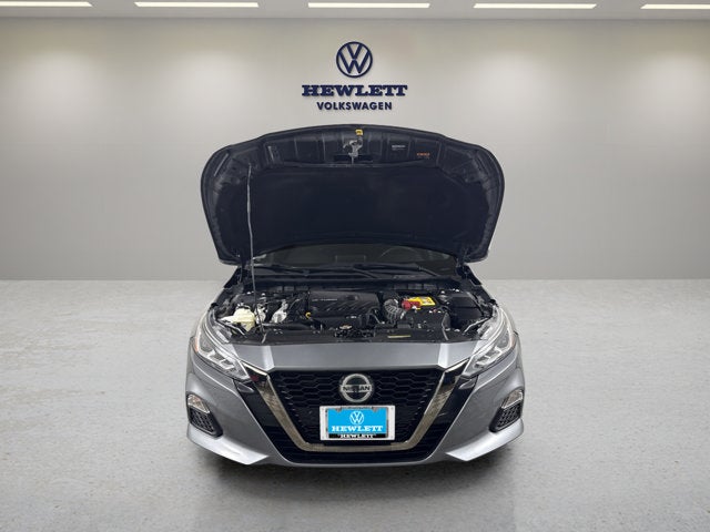 2022 Nissan Altima 2.0 SR