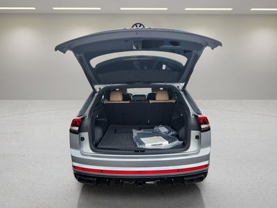 2025 Volkswagen Atlas Cross Sport 2.0T SEL R-Line Black