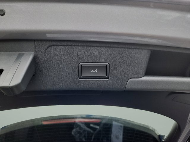 2025 Volkswagen Atlas Cross Sport 2.0T SEL R-Line Black