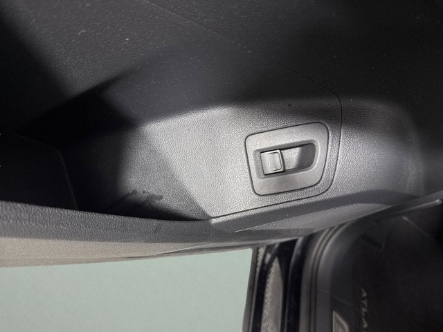 2023 Volkswagen Atlas 2.0T SEL