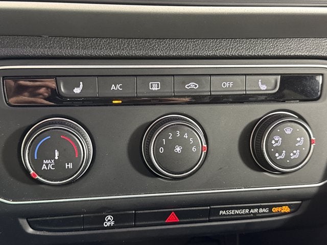 2022 Volkswagen Atlas Cross Sport 2.0T SE