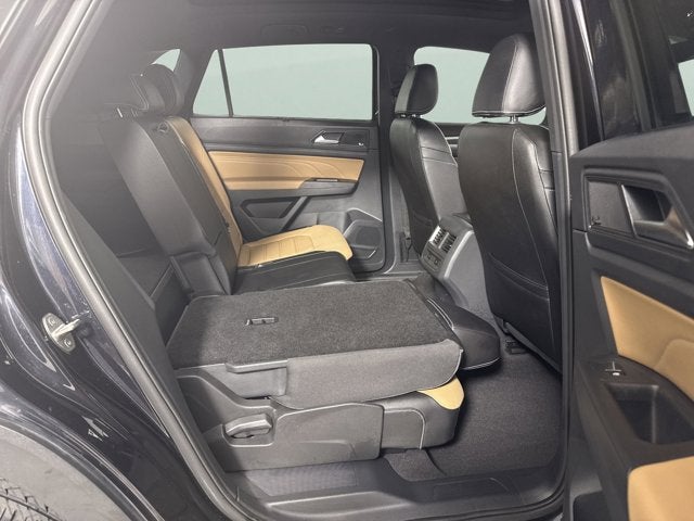 2023 Volkswagen Atlas Cross Sport 3.6L V6 SEL Premium R-Line