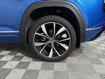 2024 Volkswagen Atlas Cross Sport 2.0T SEL Premium R-Line