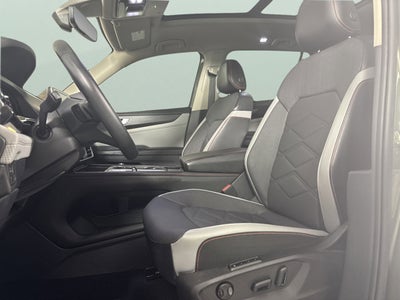 2024 Volkswagen Atlas 2.0T Peak Edition SEL