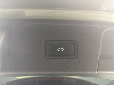 2024 Volkswagen Atlas 2.0T Peak Edition SEL
