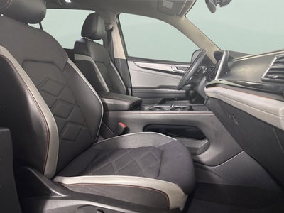 2024 Volkswagen Atlas 2.0T Peak Edition SEL