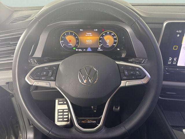 2024 Volkswagen Atlas 2.0T Peak Edition SEL