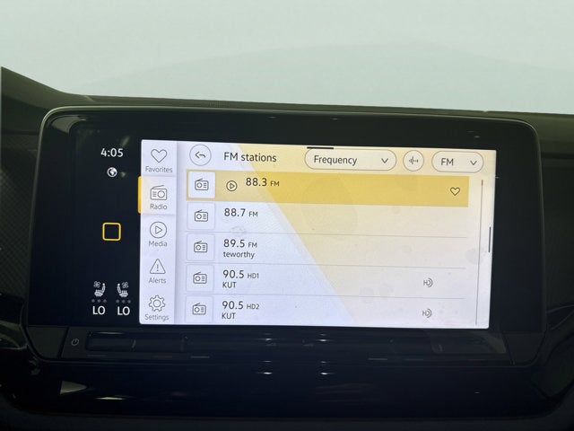 2024 Volkswagen Atlas 2.0T Peak Edition SEL
