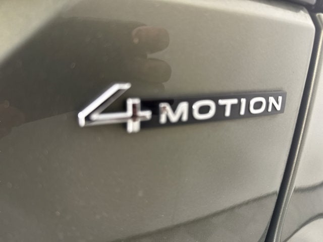 2024 Volkswagen Atlas 2.0T Peak Edition SEL