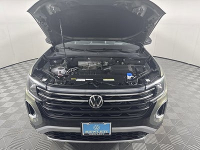 2024 Volkswagen Atlas 2.0T Peak Edition SEL