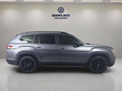 2022 Volkswagen Atlas 3.6L V6 SE w/Technology