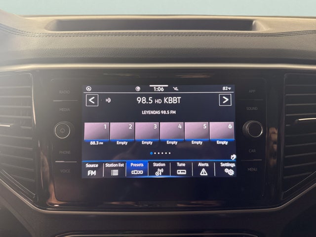 2022 Volkswagen Atlas Cross Sport 3.6L V6 SE w/Technology