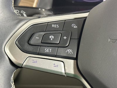 2024 Volkswagen Atlas 2.0T SE