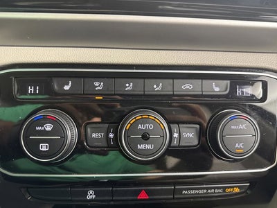 2023 Volkswagen Atlas 3.6L V6 SEL R-Line Black