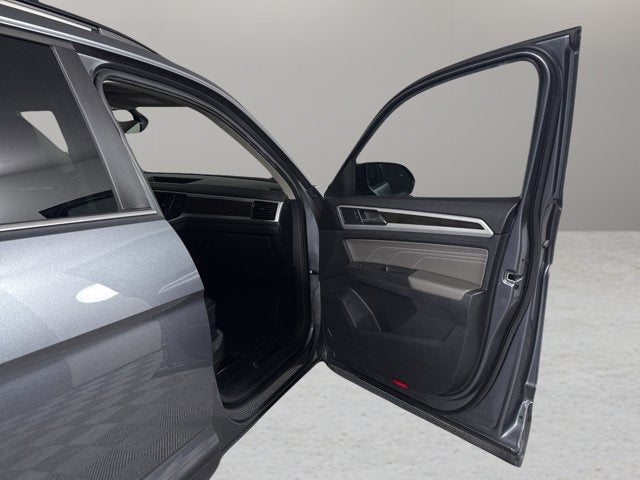 2023 Volkswagen Atlas 2.0T SE w/Technology