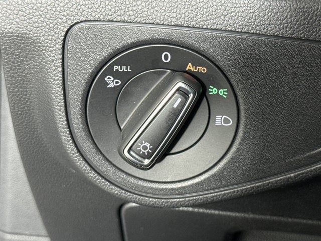 2023 Volkswagen Atlas 2.0T SE w/Technology