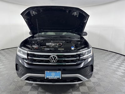 2022 Volkswagen Atlas 3.6L V6 SE w/Technology