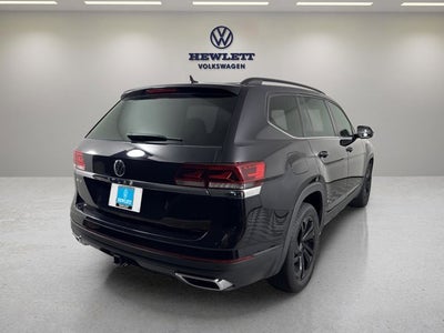 2022 Volkswagen Atlas 3.6L V6 SE w/Technology