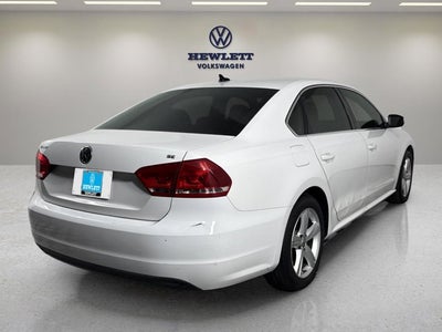 2013 Volkswagen Passat SE