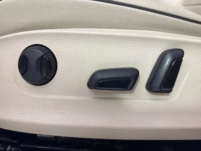 2016 Volkswagen Passat 1.8T SE