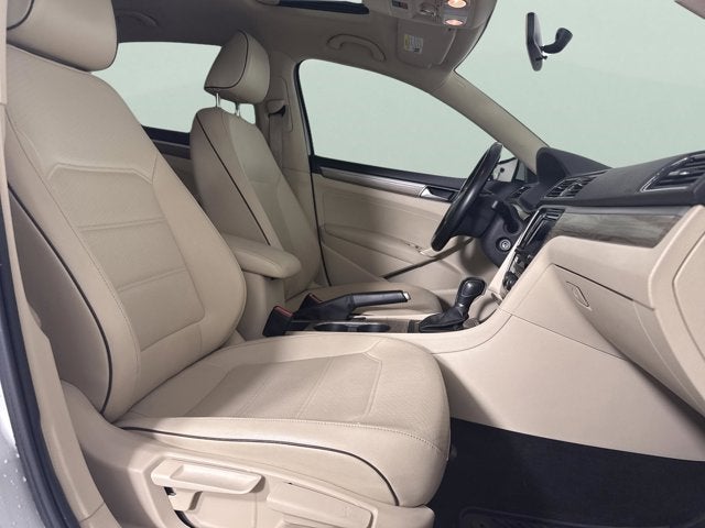 2016 Volkswagen Passat 1.8T SE
