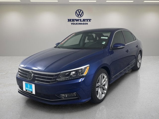 2017 Volkswagen Passat 1.8T SE w/Technology