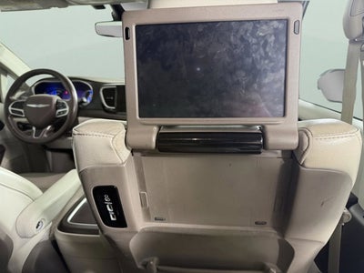 2021 Chrysler Pacifica Hybrid Touring L