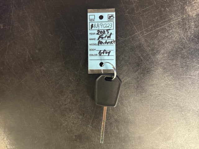 2025 Ford Maverick XL
