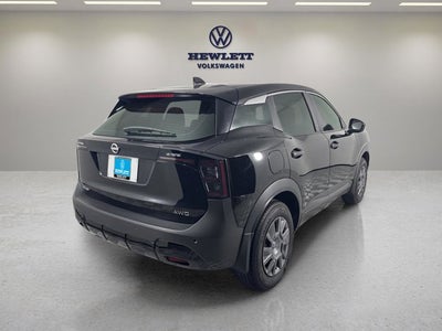 2025 Nissan Kicks S