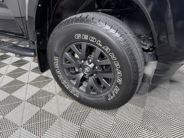 2022 Toyota Tacoma 2WD SR5
