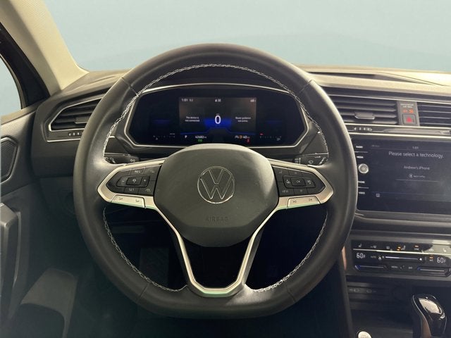 2022 Volkswagen Tiguan SE
