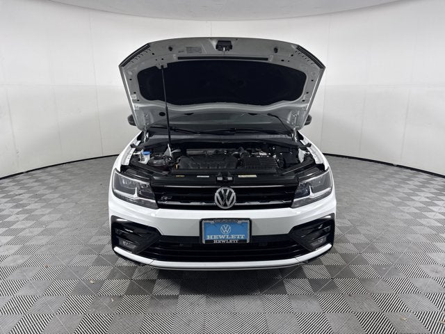 2021 Volkswagen Tiguan SE R-Line Black