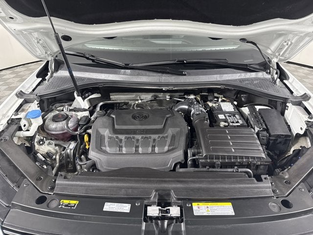 2021 Volkswagen Tiguan SE R-Line Black