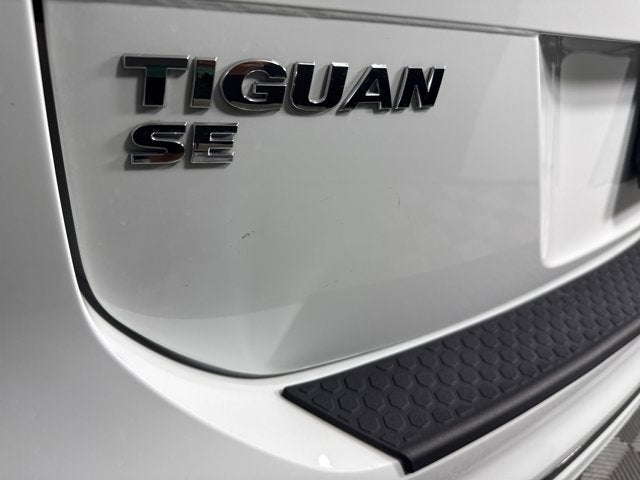 2021 Volkswagen Tiguan SE R-Line Black