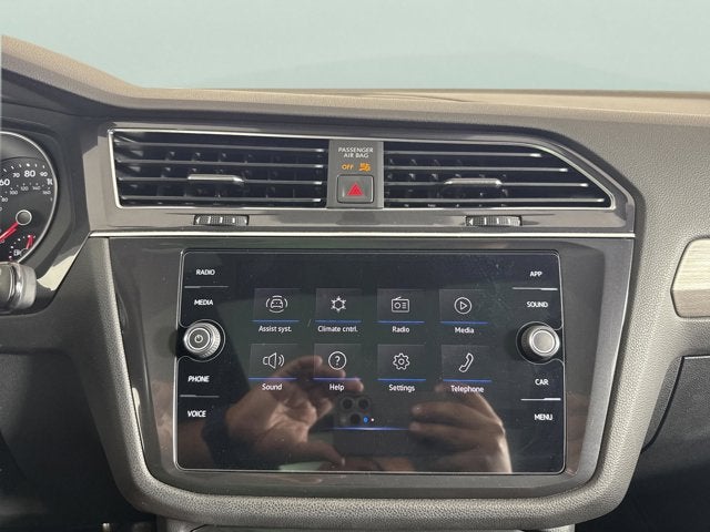2021 Volkswagen Tiguan SE R-Line Black