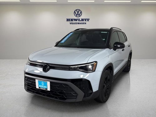2025 Volkswagen Taos SE Black