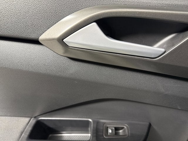 2025 Volkswagen Taos SE Black